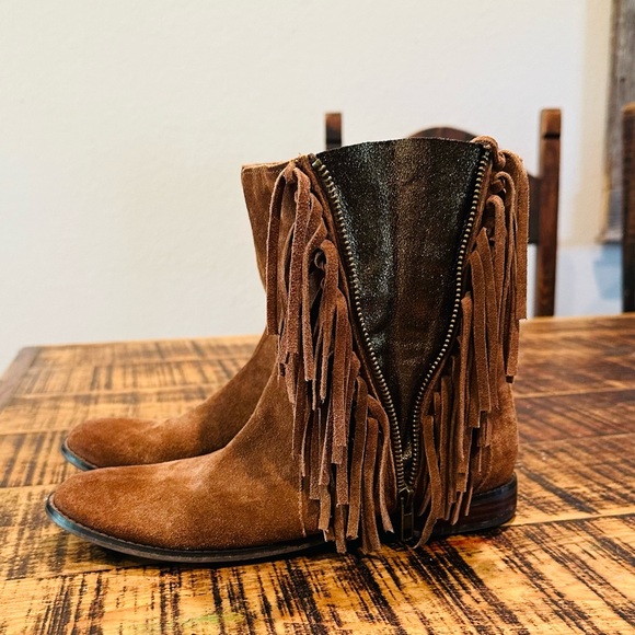 Encore Jeans Shoes - ENCORE JOURNEY SUEDE FRINGE BOOTS FESTIVAL READY!